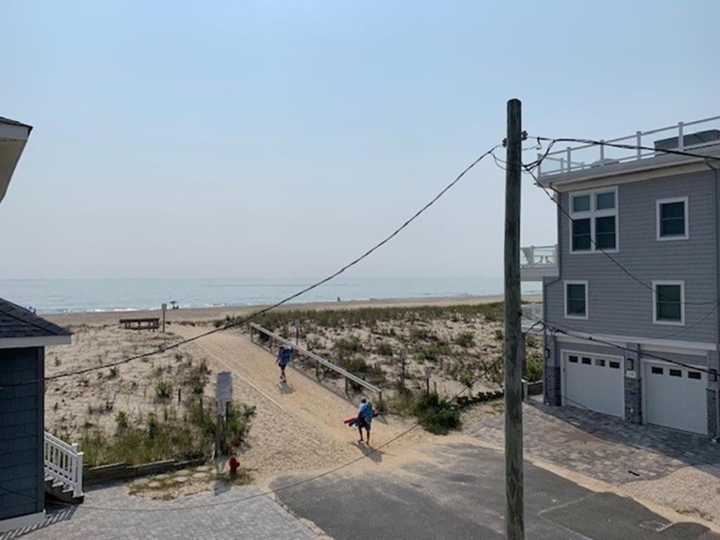 Crown Jewel 17025 Villa Brant Beach Eksteriør billede